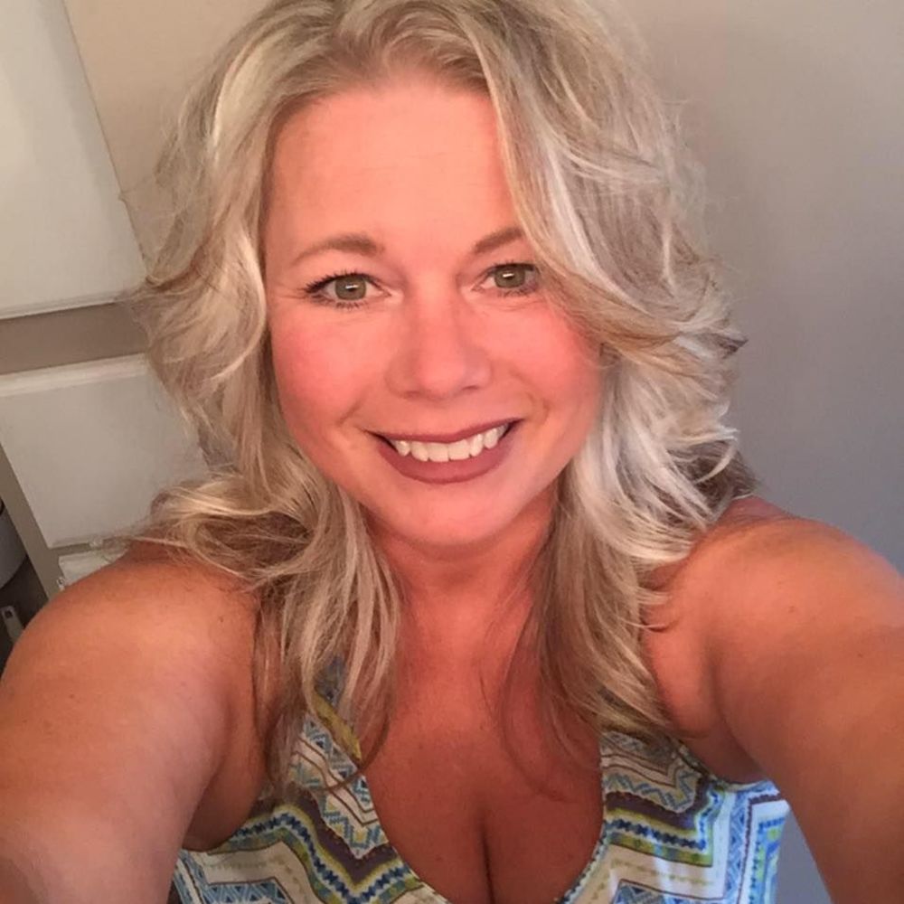 Meet your Posher, Julie